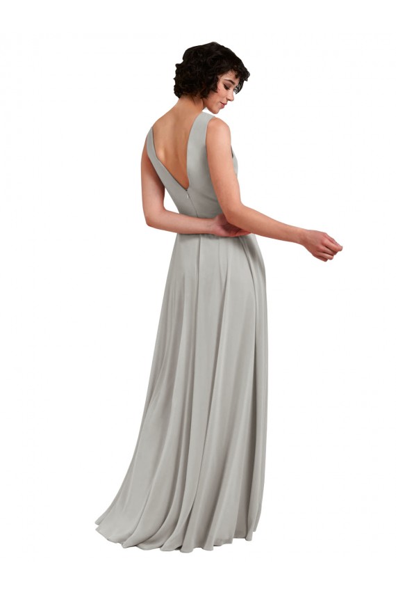 Site de Comprimento Chão Sem Mangas Chiffon Azul Céu Claro Linha A Vestidos de Madrinha / Vestidos Formais