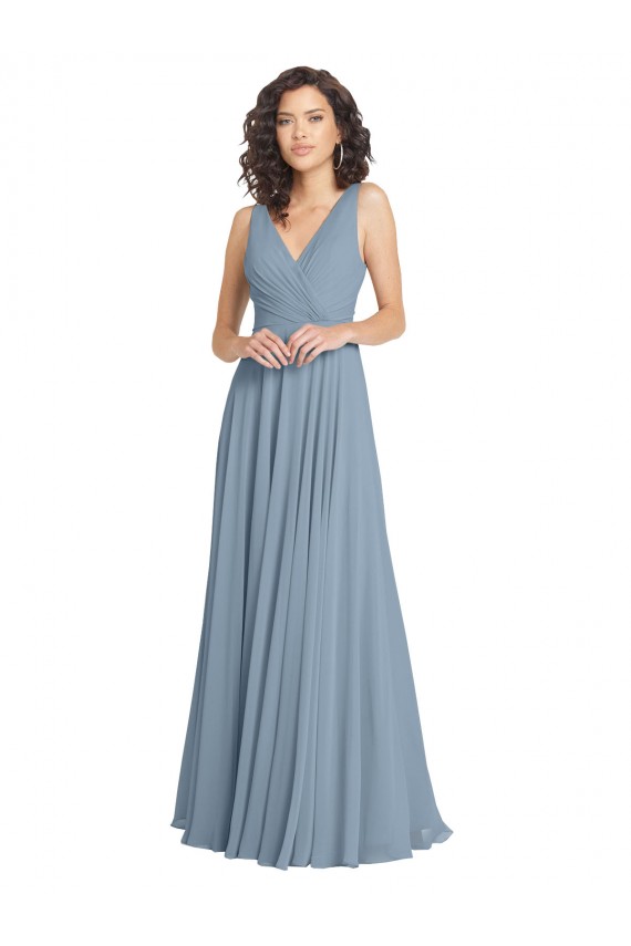 Site de Comprimento Chão Sem Mangas Chiffon Azul Empoeirado Linha A Vestidos de Festa / Vestidos de Madrinha