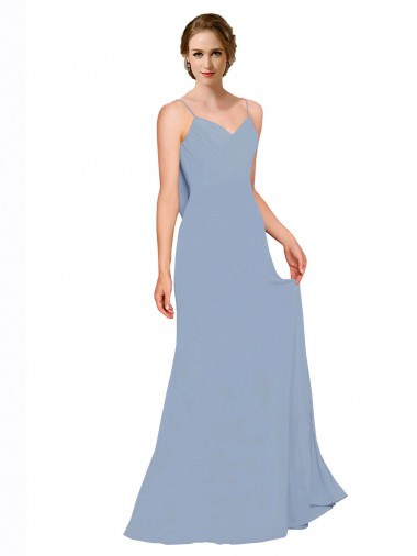 Site de Comprimento Chão Sem Mangas Chiffon Azul Empoeirado Linha A Sem Mangas Vestidos Formais / Vestidos de Madrinha