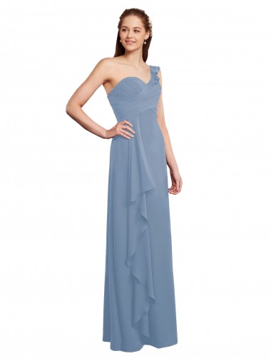 Site de Comprimento Chão Sem Mangas Chiffon Azul Empoeirado Linha A Vestido de Madrinha / Vestido Formais