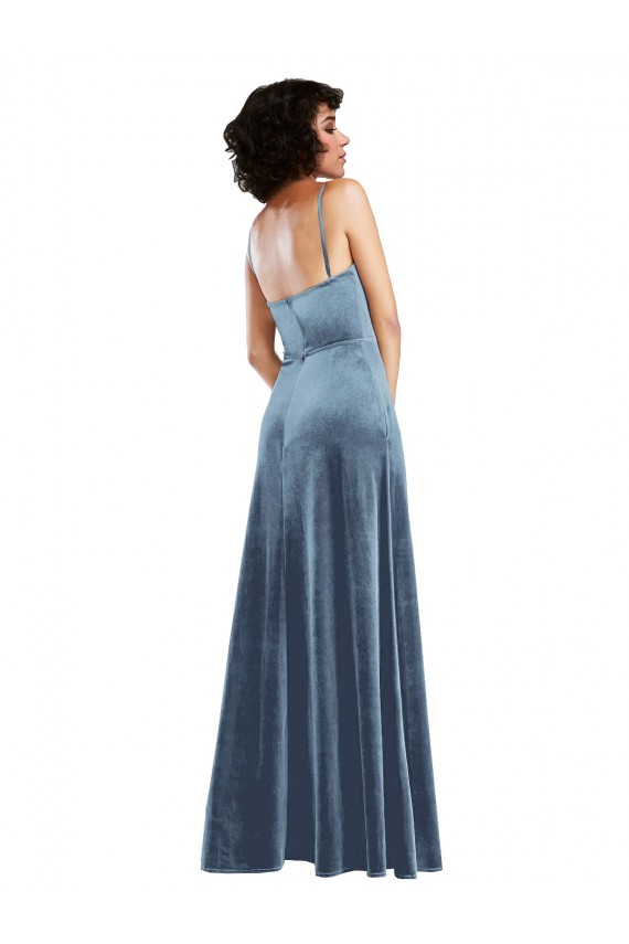 Site de Comprimento Chão Sem Mangas Veludo Elástico Azul Empoeirado Bainha Vestidos de Madrinha / Vestidos de Festa