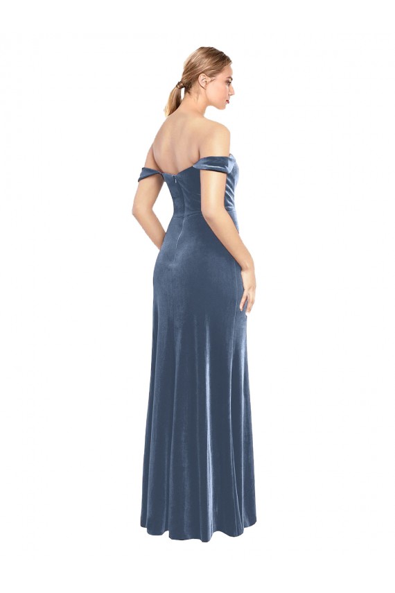 Site de Comprimento Chão Sem Mangas Veludo Elástico Azul Empoeirado Linha A Sem Mangas Sem alças Vestidos de Madrinha / Vestidos de Festa