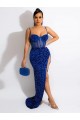 Site de Comboio Varredela Sem Mangas Lantejoulas Veludo Azul Real Bainha Vestido de Festa / Vestido de Noiva