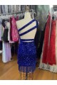 Site de Curto Sem Mangas Lantejoulas Veludo Azul Real Bainha Sem Mangas Um Ombro Vestidos de Festa