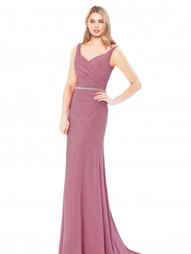Site de Comprimento Chão Sem Mangas Chiffon Bainha Vestidos de Madrinha / Vestidos de Festa