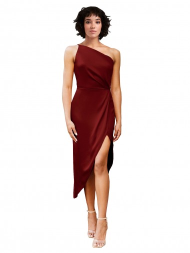 Site de Comprimento Midi Sem Mangas Cetim Elástico Borgonha Bainha Vestidos de Madrinha / Vestidos de Noite / Vestidos de Festa
