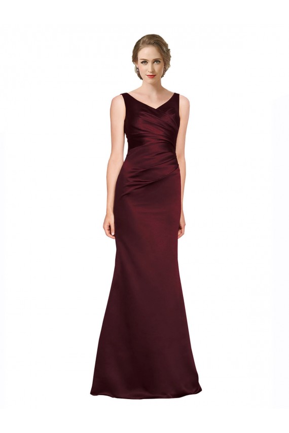 Site de Comprimento Chão Sem Mangas Cetim Borgonha Linha A Sem Mangas Vestidos de Madrinha / Vestidos de Noite / Vestidos de Festa