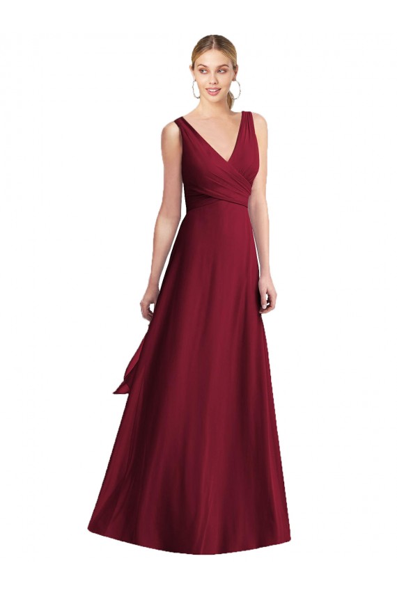 Site de Comprimento Chão Sem Mangas Chiffon Borgonha Linha A Sem Mangas Decote V Vestidos de Festa / Vestidos de Madrinha