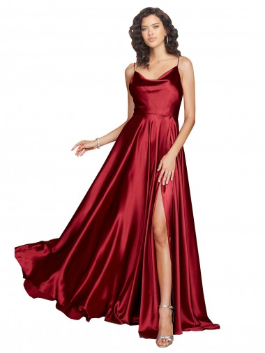 Site de Comprimento Chão Sem Mangas Cetim Sedoso Borgonha Linha A Vestidos de Madrinha / Vestidos de Noite / Vestidos de Festa