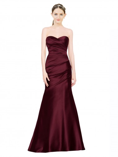 Site de Comprimento Chão Sem Mangas Cetim Borgonha Sereia Vestidos de Madrinha / Vestidos de Noite / Vestidos de Festa