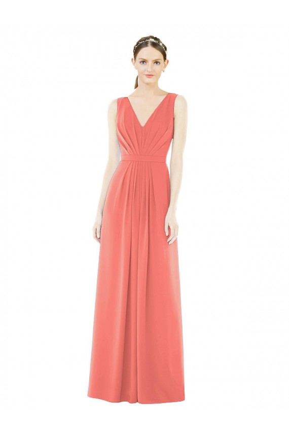 Site de Comprimento Chão Sem Mangas Chiffon Coral Linha A Sem Mangas Decote V Vestidos de Madrinha