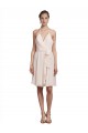 Site de Comprimento Joelho Sem Mangas Chiffon Creme Rosa Linha A Vestidos de Madrinha / Vestidos de Cocktail / Vestidos de Homecoming