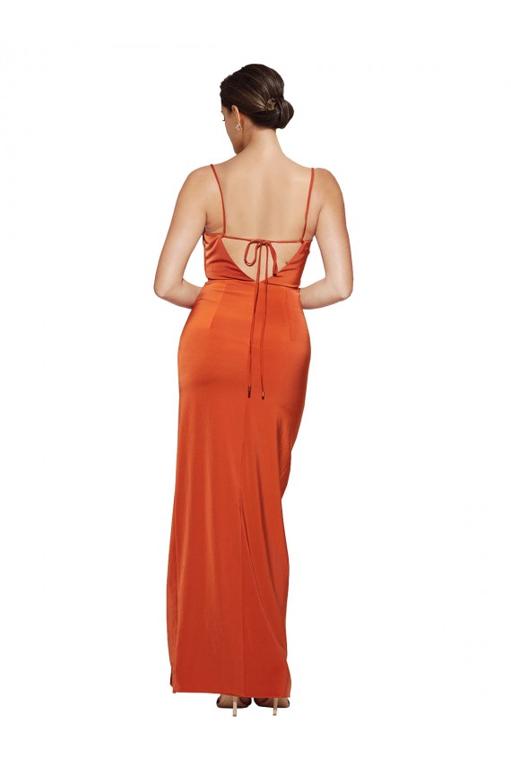 Site de Comboio Varredela Sem Mangas Cetim Elástico Ferrugem Bainha Vestidos de Madrinha / Vestidos de Noite / Vestidos de Festa
