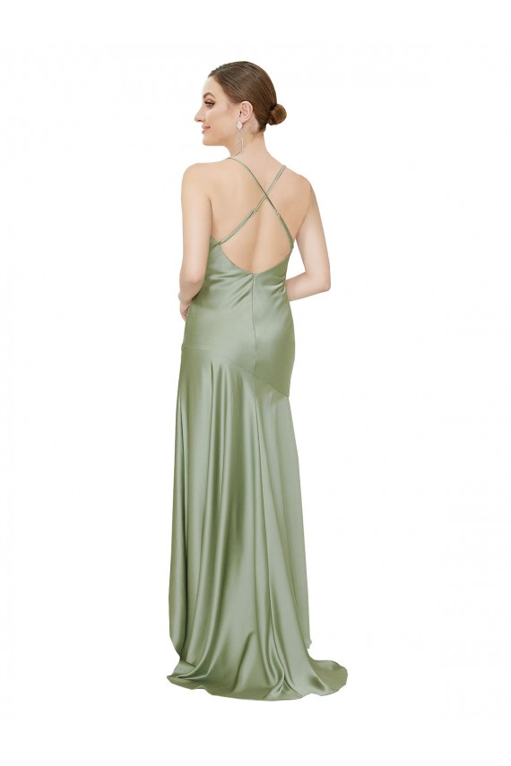 Site de Alto Baixo Sem Mangas Cetim Sedoso Fumo Verde Linha A Vestidos de Madrinha / Vestidos de Noite / Vestidos de Festa