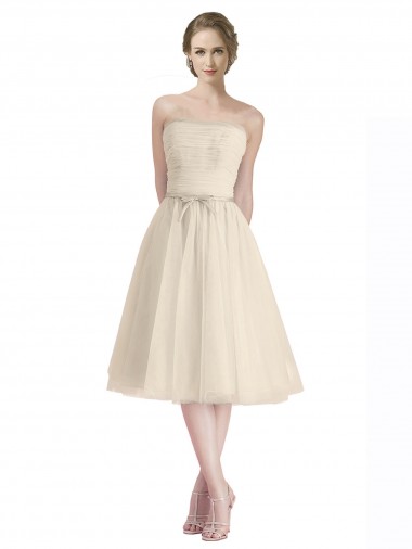 Site de Comprimento Joelho Sem Mangas Tule Linha A Vestidos de Madrinha / Vestidos de Cocktail / Vestidos de Homecoming