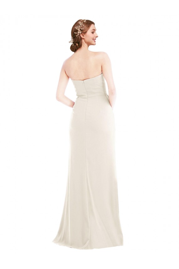 Site de Comprimento Chão Sem Mangas Crepe Esticado Marfim Trombeta Vestidos de Madrinha / Vestidos de Festa