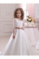 Site de Comboio Capela Mangas Compridas Cetim & Renda Marfim Vestido de Baile Vestidos para Meninas de Flores