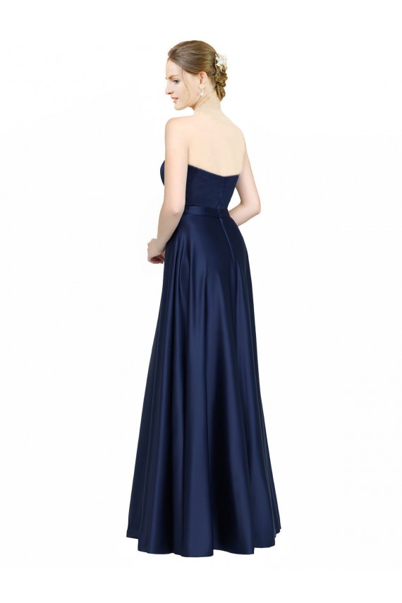 Site de Comprimento Chão Sem Mangas Cetim Elástico Marinha Negra Linha A Vestidos de Madrinha / Vestidos de Noite
