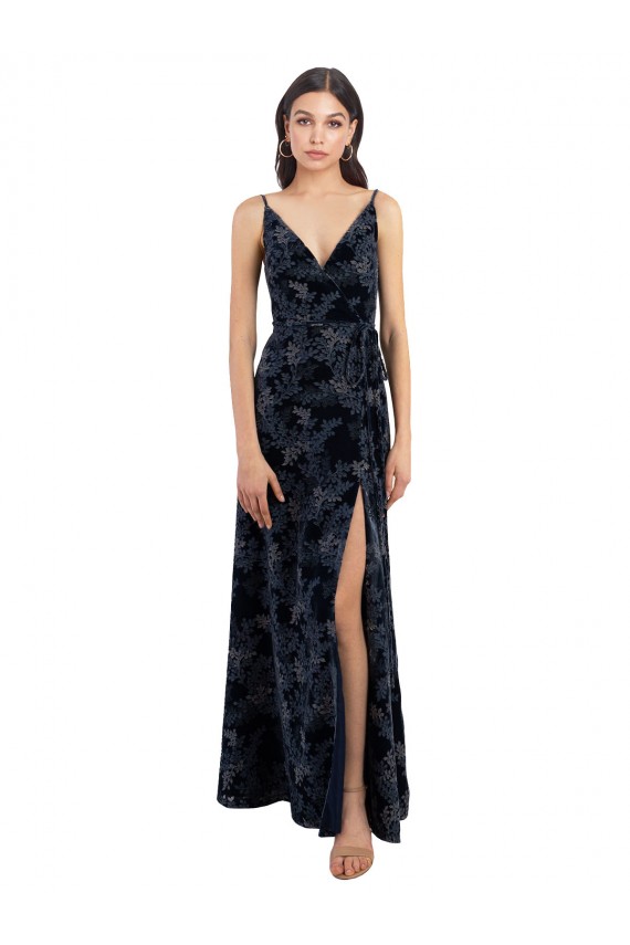 Site de Comprimento Chão Sem Mangas Veludo Floral & Veludo Elástico Marinha Negra Linha A Vestidos de Madrinha