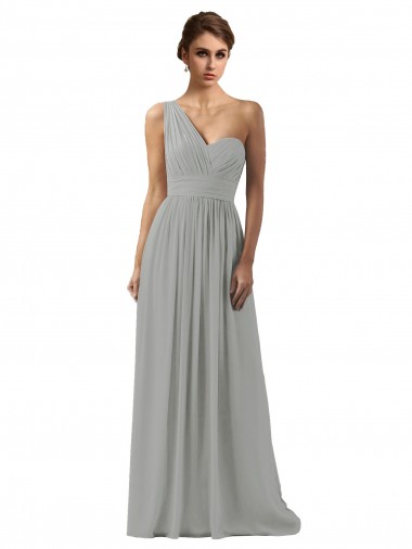 Site de Comprimento Chão Sem Mangas Chiffon Prata Linha A Sem Mangas Um Ombro Vestidos de Madrinha