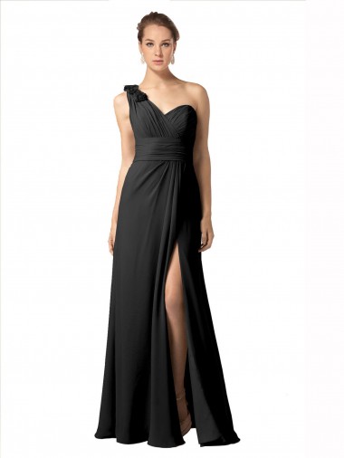 Site de Comprimento Chão Sem Mangas Chiffon Preto Linha A Vestidos de Festa / Vestidos de Madrinha
