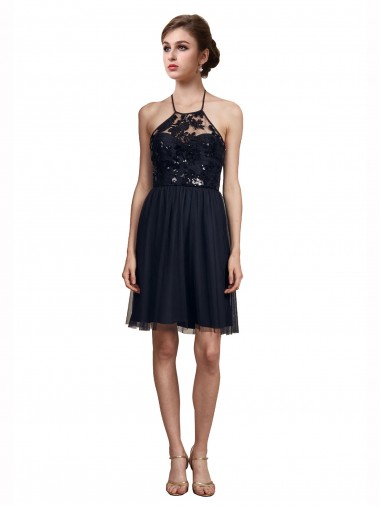 Site de Comprimento Joelho Sem Mangas Tule Preto Linha A Vestidos de Madrinha