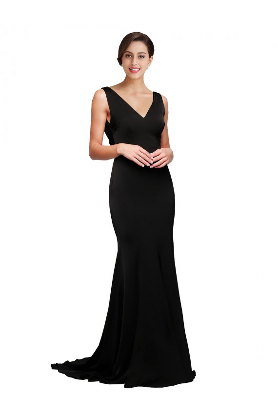 Site de Comboio Varredela Sem Mangas Cetim Sedoso Preto Linha A Vestidos de Madrinha / Vestidos de Noite / Vestidos de Festa