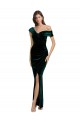 Site de Alto Baixo Sem Mangas Veludo Elástico Verde Escuro Bainha Vestidos de Madrinha / Vestidos de Noite / Vestidos de Festa