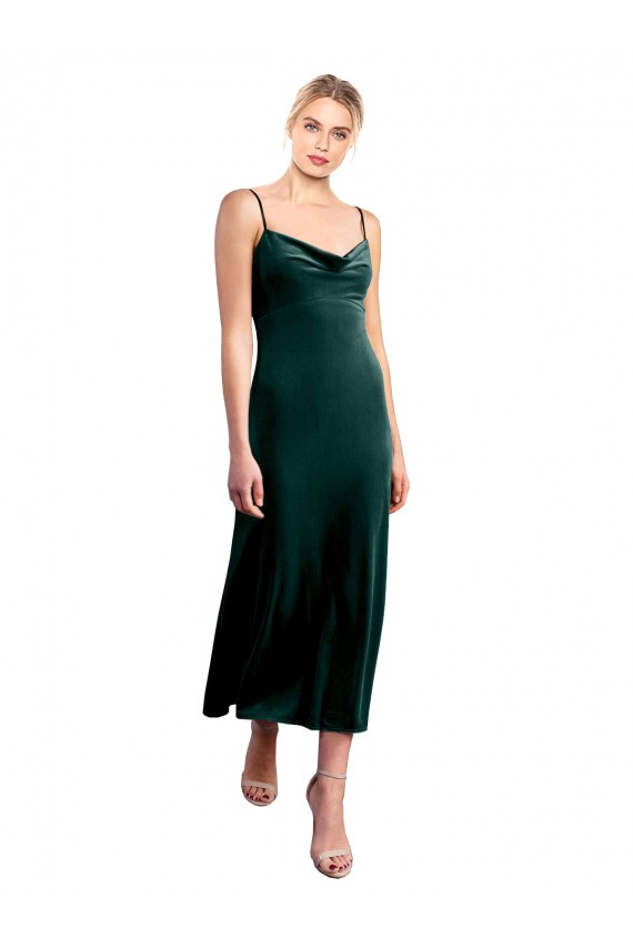Site de Comprimento Midi Sem Mangas Veludo Elástico Verde Escuro Linha A Vestidos de Madrinha / Vestidos de Festa / Vestidos de Cocktail / Vestidos de Homecoming