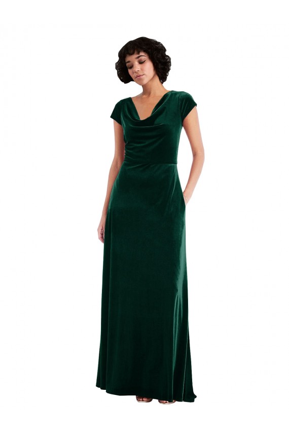 Site de Comprimento Chão Mangas Curtas Veludo Elástico Verde Escuro Linha A Vestidos de Madrinha / Vestidos de Festa
