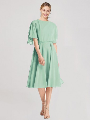 Site de Comprimento Joelho Mangas Esvoaçantes Chiffon Verde Menta Linha A Vestidos de Madrinha